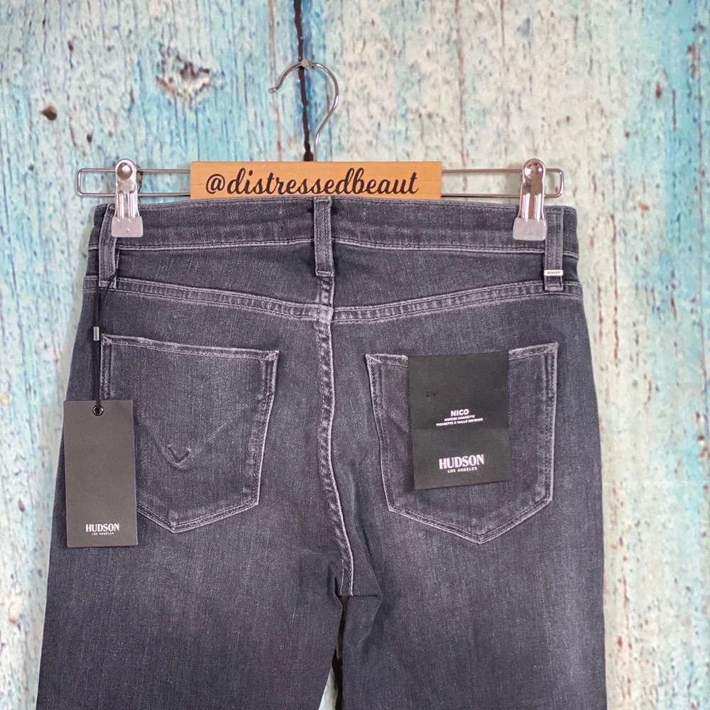 Hudson NWT Nico Ramble Crop Cuffed Cigarette Leg Jeans - Picture 15 of 16